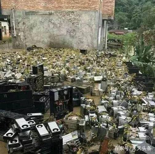 Mining rigs are specialized computers designed to efficiently mine cryptocurrencies.
